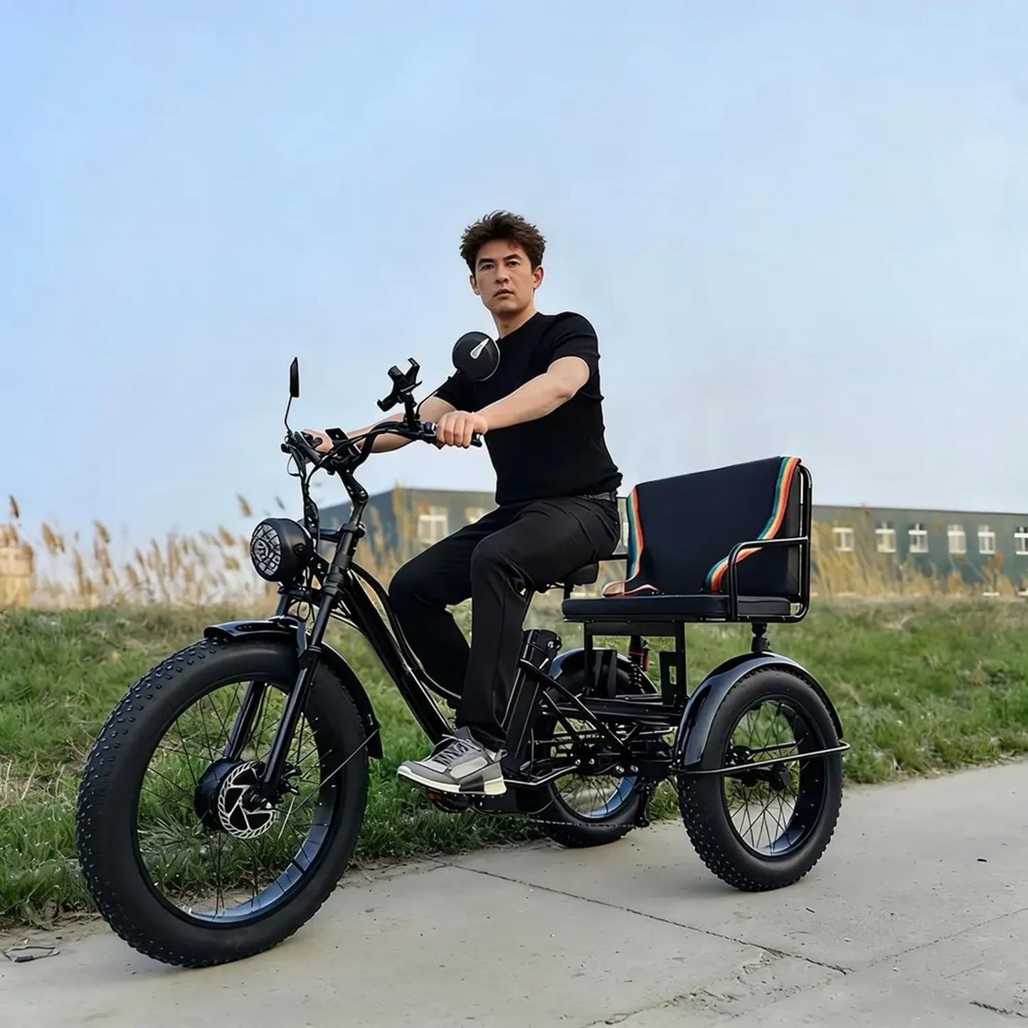 Vélo Électrique 3 Roues pour Adultes 750W, Batterie 48V 18Ah, Cadre Renforcé, Freins à Disque, Suspension, Sécurité en Ville - Noir